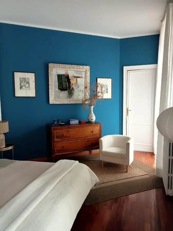 Bed and Breakfast Altera Domus Neapol 5*,