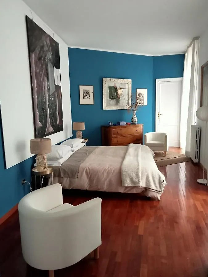 Bed and Breakfast Altera Domus Neapol Bed & Breakfast