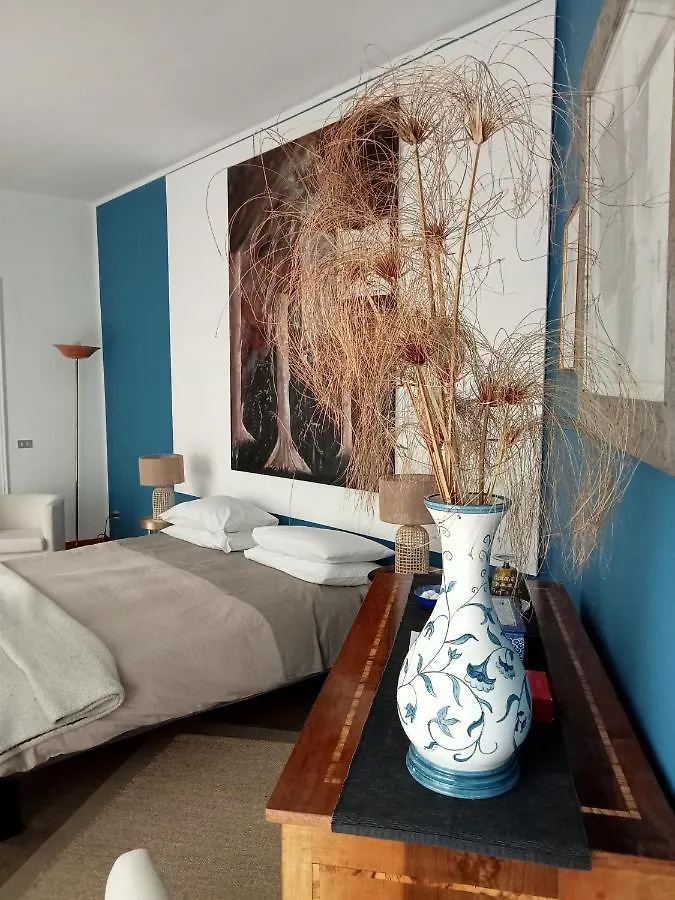 Bed and Breakfast Altera Domus Neapol